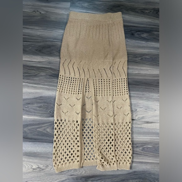 Hunter & Brown Dresses & Skirts - Hunter & Brown Knit Slit Skirt